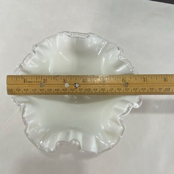 Vintage Fenton Silver Crest Milk Glass Pedestal Bowl Candy Dish 7 Inch - Picture 8 of 8